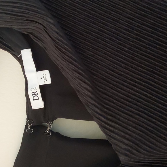 Dr2 Back Blouse - Picture 3 of 5